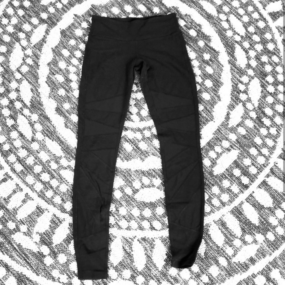 RARE Lululemon High Low Tech Mesh Leggings